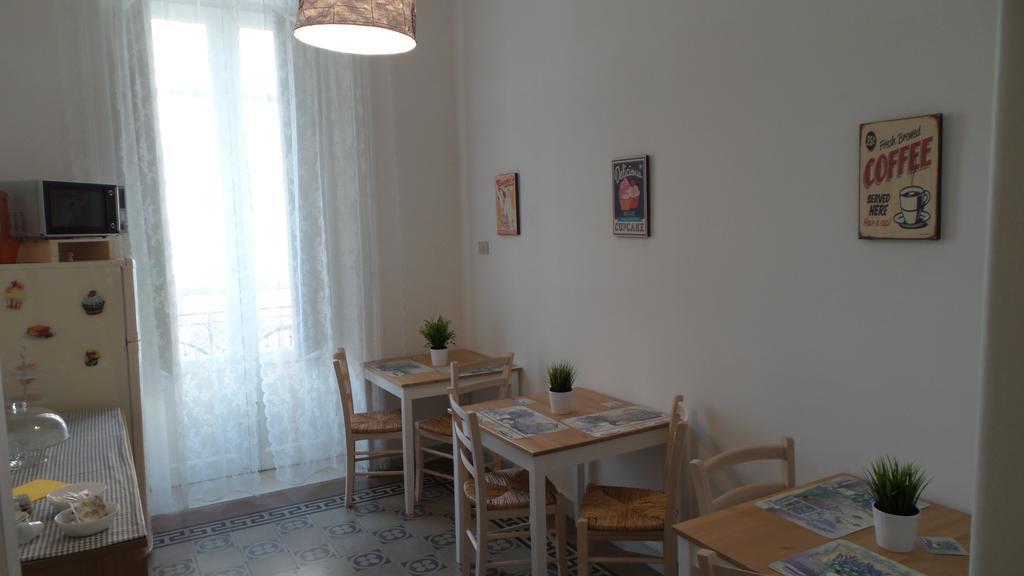 Bb Essenze Bed & Breakfast Palermo Exterior photo